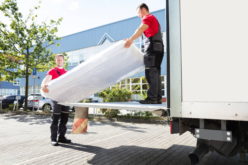 Alapocas Movers Truck Parked Outside A Residential Home